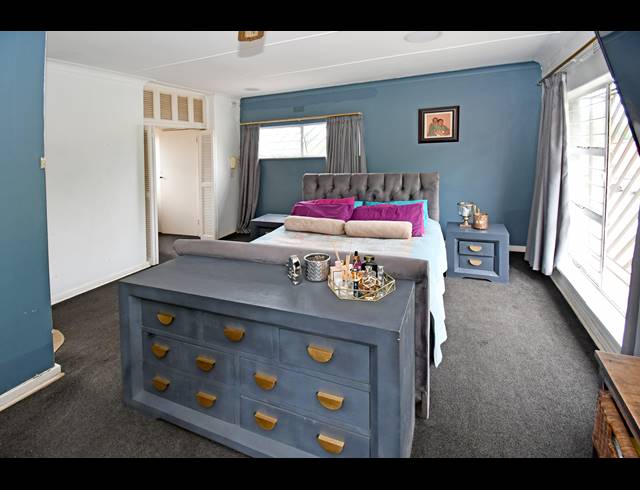 3 BEDROOM HOUSE FOR SALE IN BRAMLEY VIEW